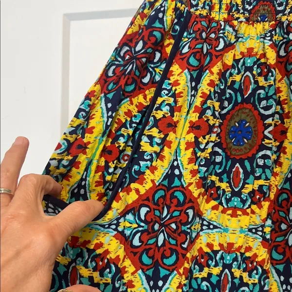 Band of gypsies Boho Patterned halter Maxi dress in Yellow and Blue size medium - Image 4