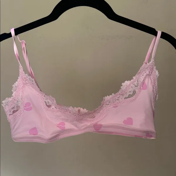 Skims‎ Heartbreaker Lace Scoop Bralette Pink Heart Print Small NWOT - Image 4