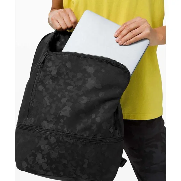 Lululemon City Adventurer Backpack 17L In Fragment Camo Jacquard Black Deep Coal - Image 4