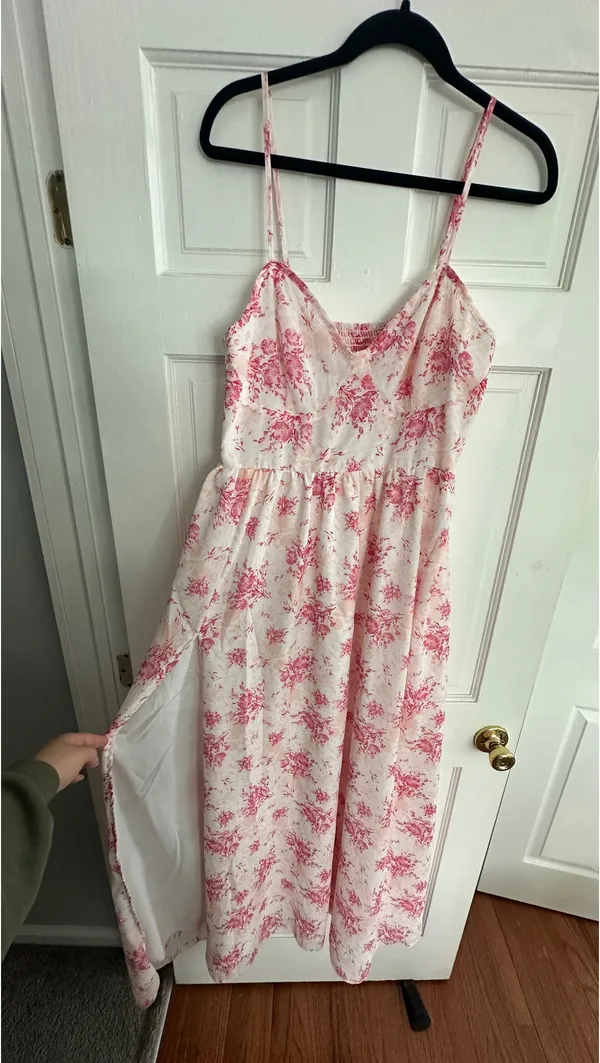 SheIn Maxi Dress with Slit - Image 2
