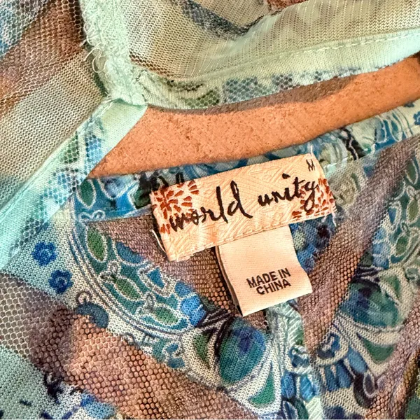 Elegant Blue and Green Striped Blouse - Image 5