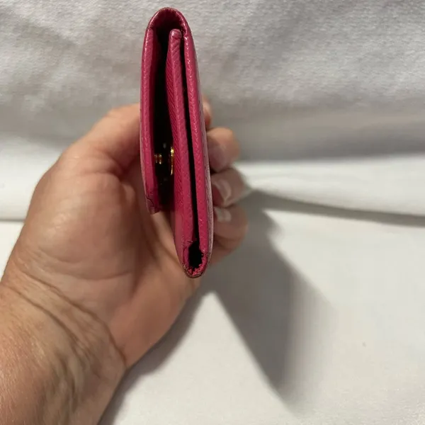 Prada Pink Saffiano leather key case - Image 3