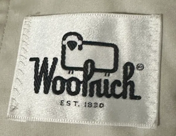 Vintage Woolrich Trench Coat - Image 4