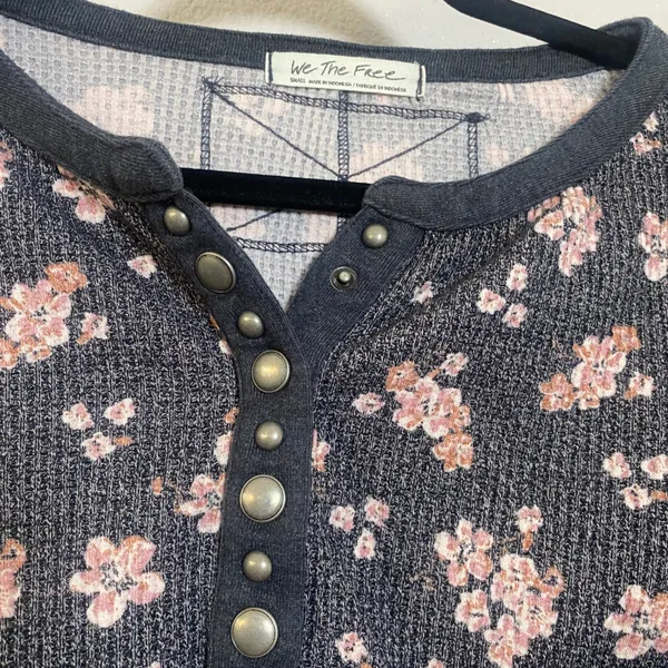 We the Free People Everest Henley Small Bohemian Boho Waffle Knit Autumn Fall - Image 3