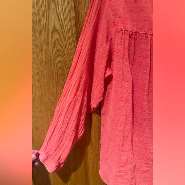 Anthropologie Pilcro Mila Draped Button Down‎ Top Shirt in Coral Size Medium - Image 9