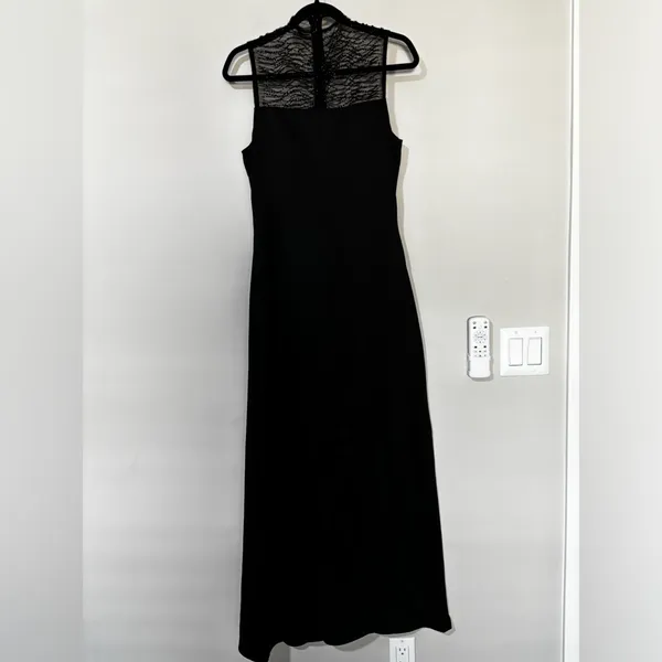 Elliatt Margot Satin Gown in Black Size M NWOT - Image 6