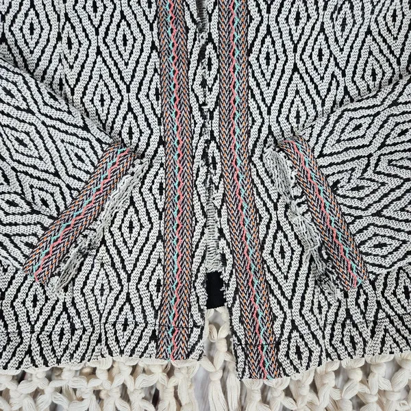 Miss Me Geometric Diamond Fringe Cropped Jacket Cardigan Sweater Women‎ Size M - Image 4
