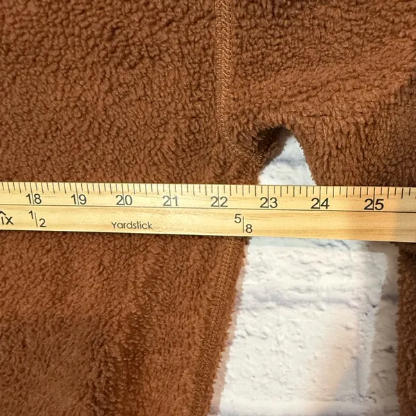 Patagonia Women's Shearling Crew in the "Beer Bottle Brown, Medium - Image 5