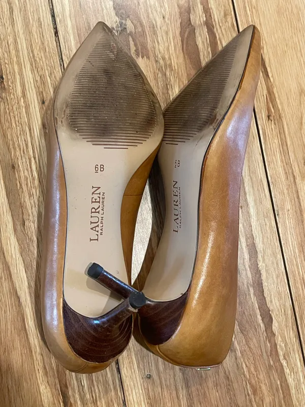 Ralph Lauren Pumps - Image 5