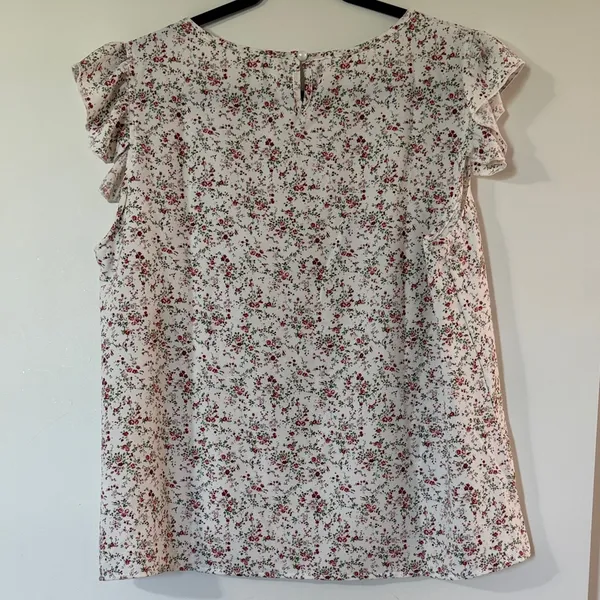 Floral Ruffle Cap-Sleeve Camisole - White with Red Floral - Image 4