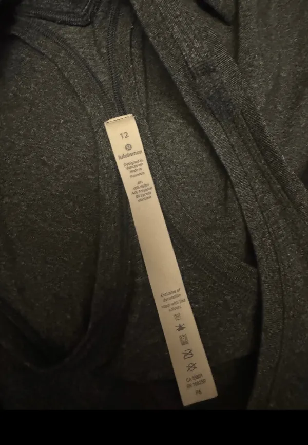 Lululemon Charcoal Tank - Image 3