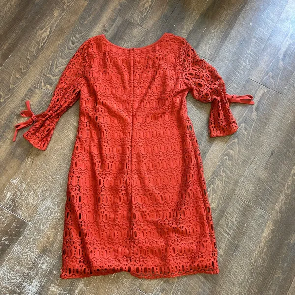 db established 1962 Orange Eyelet Lace‎ Bell Sleeve Shift Dress Size 14 Rust - Image 5