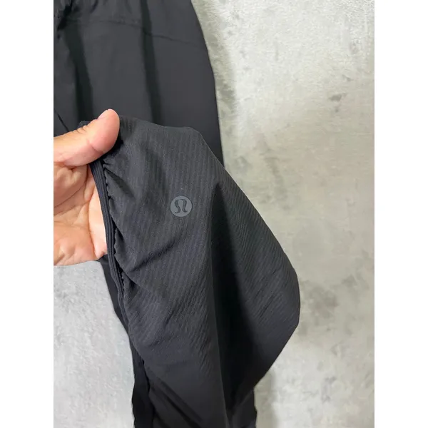 Lululemon Beyond the Studio Joggers Black‎ Size 10 Athletic Athleisure Work Out - Image 3