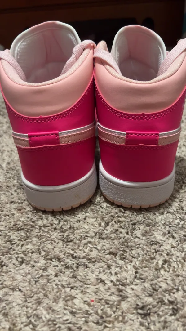 Nike Jordan Women’s Air Jordan 1 Mid - Image 3