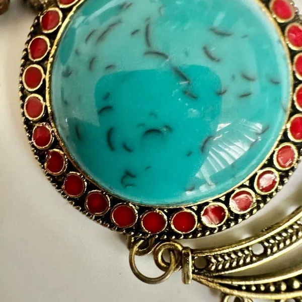 Turquoise blue and brown boho pendant necklace - Image 10