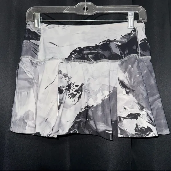 Lululemon Hit Your Stride Skirt - Image 4