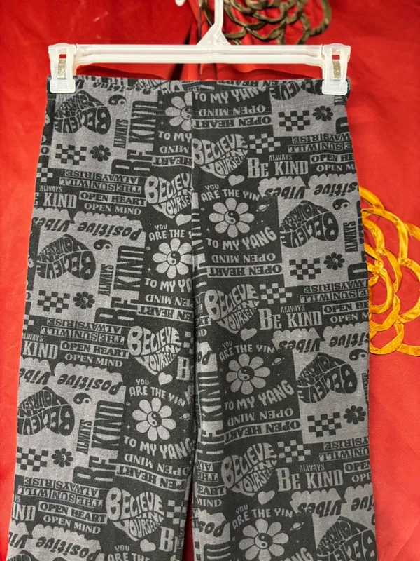 Zoe & Liv Leggings Flare - Image 2