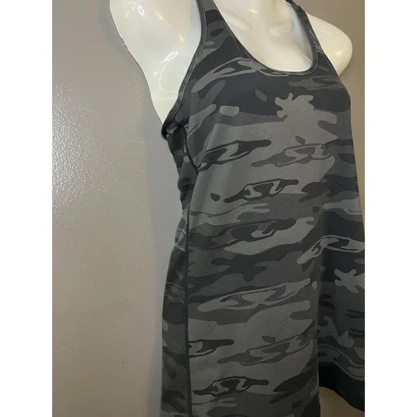 Lululemon Tank Top Womens Medium Gray Camo Racerback Relaxed Fit Yoga Athletic - Image 3
