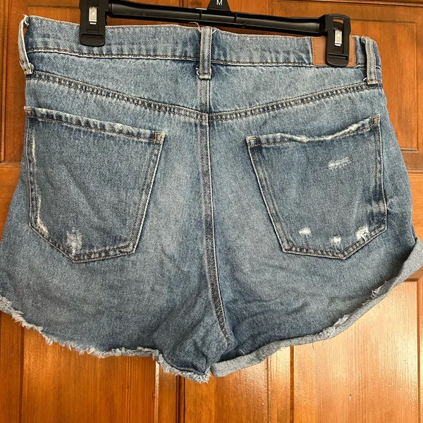 Aeropostale Distressed Denim Mom Shorts - Image 2