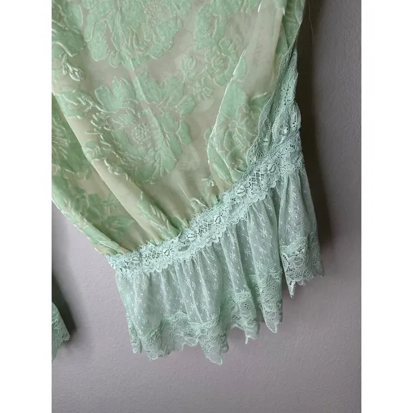 FREE PEOPLE Intimately Forever Young Velvet Bloomer Whimsy Burnout Pants Size XS - Image 8