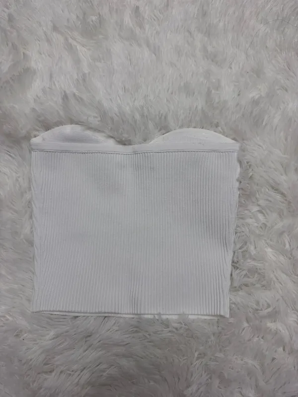 Aritzia Babaton Sculpt Knit Top - Image 2