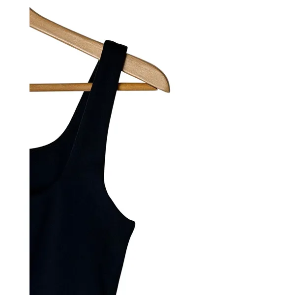 Aritzia Babaton Square Neck Biker Short Romper Women Medium Black Bodysuit - Image 8