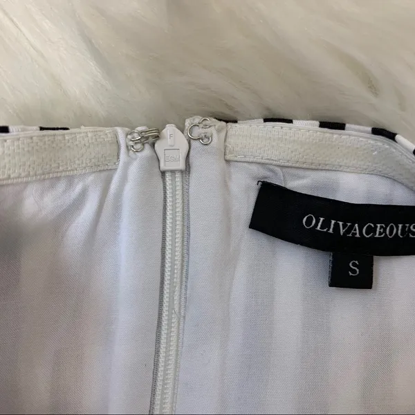 Olivaceous black white strapless ruffle dress smal - Image 9