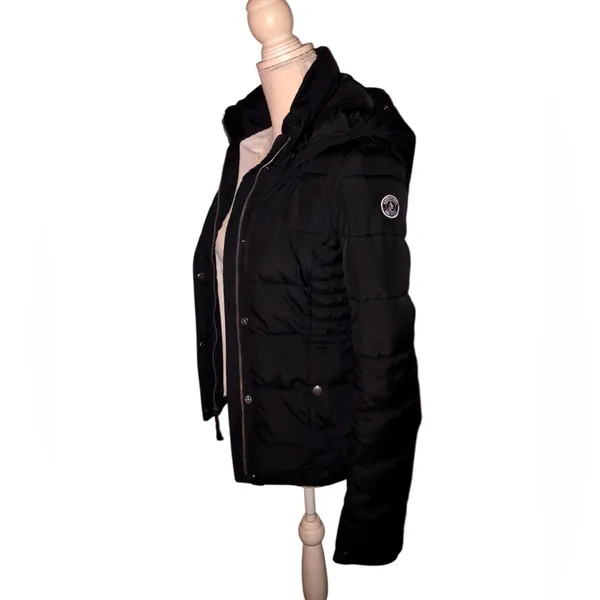 Abercrombie & Fitch Black Hooded Puffer Jacket - Image 3