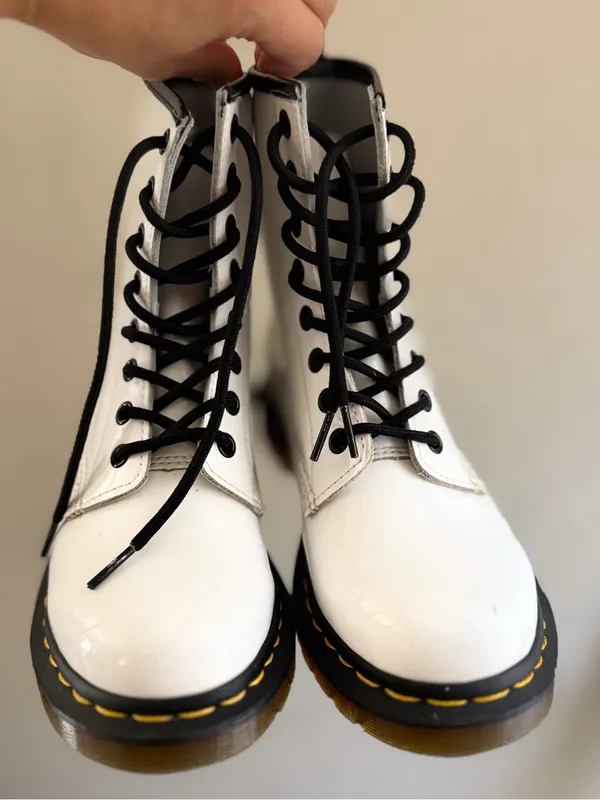 Dr. Martens 1460 White Patent Leather Boots - Womens Size 7 White Patent 8-Eye - Image 10