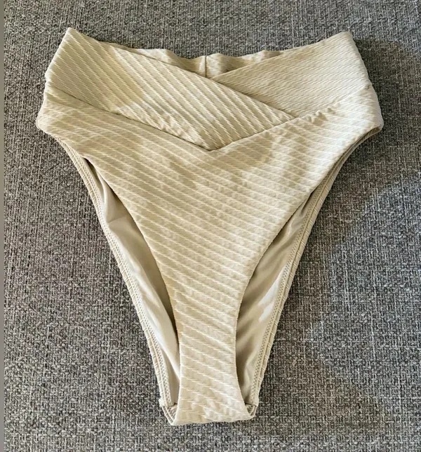 Aerie High Waisted High Cut Cheeky Bikini Bottom | M - Image 4