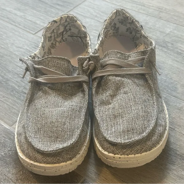 Hey Dude Wendy L Linen Slip On Loafers Womens Size 7 Iron Grey Walking - Image 2