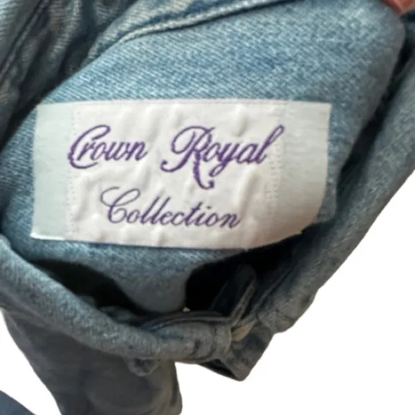 Vintage Crown Royal Embroidered Denim Shirt‎ - Image 4