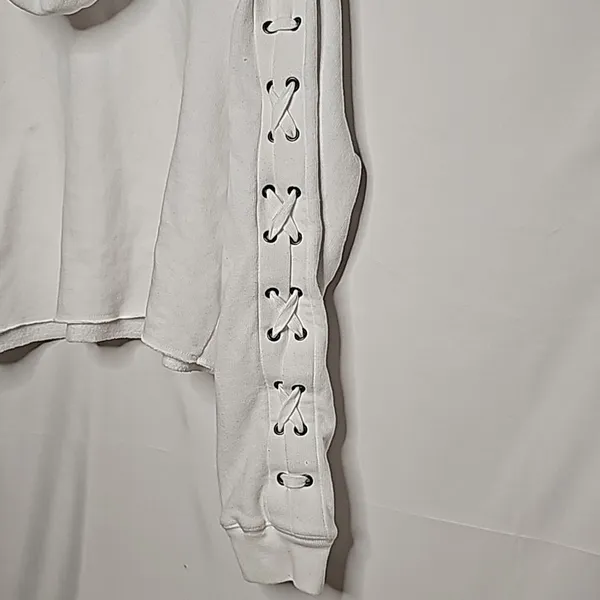 PINK Victoria's Secret hooded hoodie cropped crop white sweatshirt tied on arms M - Image 7