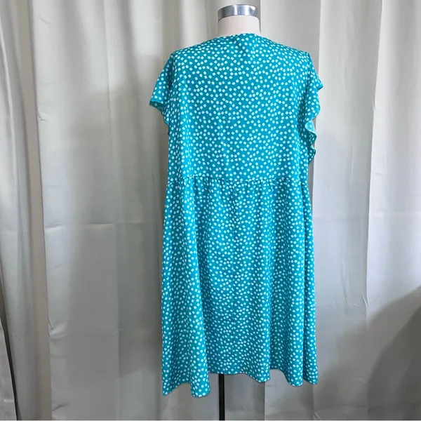 SHEIN Curvy Green Floral Flutter Sleeve Dress - Image 4