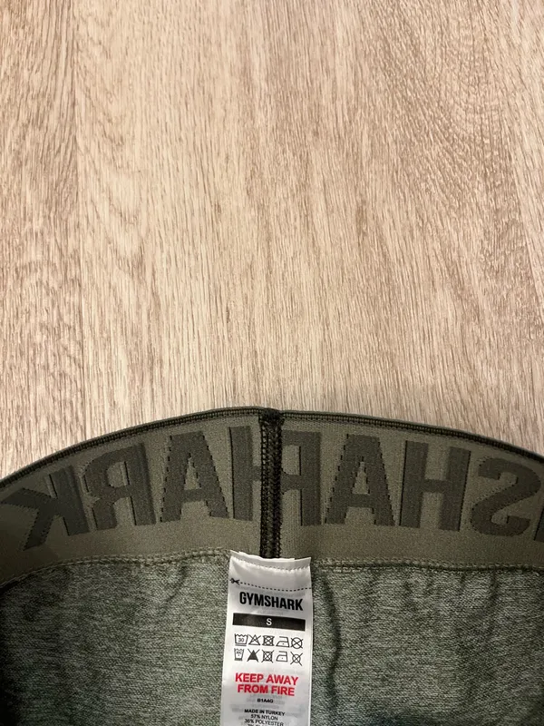gymshark shorts  - Image 3