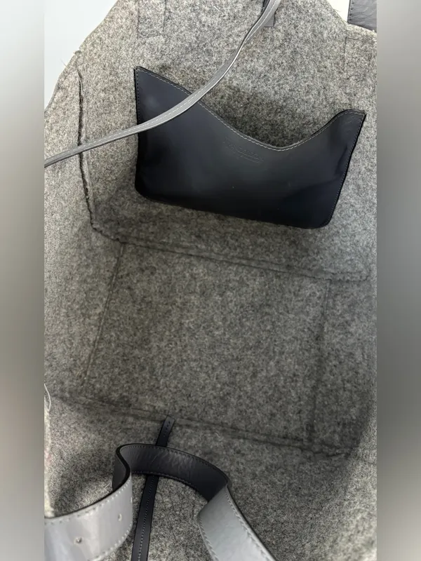 JW Anderson Belt Grey Anchor Tote - Image 8