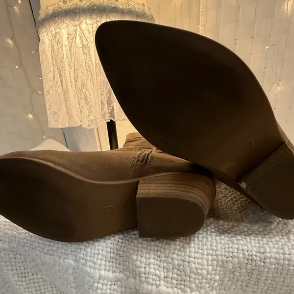 Target Brown Heeled Boots for Women - Image 4