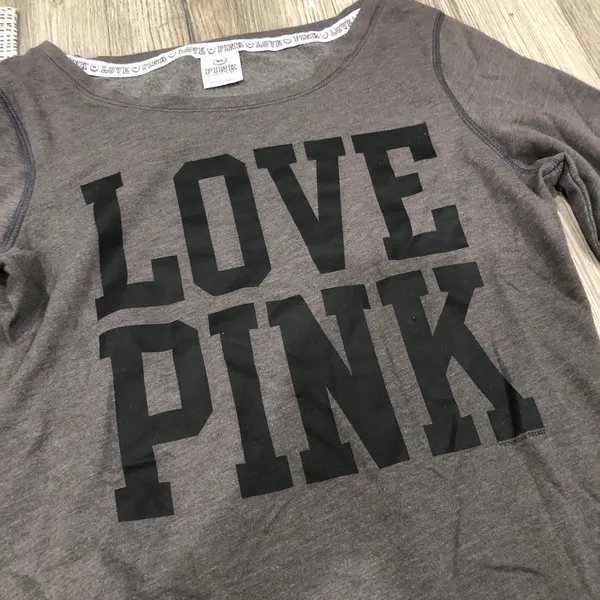 Victoria’s Secret Pink Love Pink Grey Fleece Long Sleeve Tee Shirt Top Small - Image 2