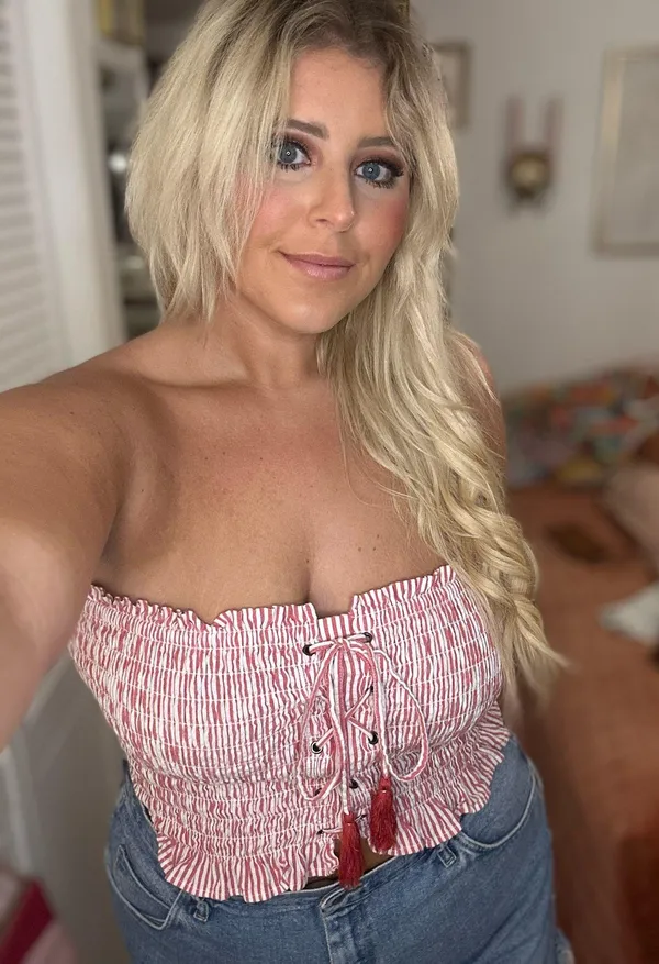 American Eagle Outfitters Red and White Ruffle Tube Top with Lace Up Detailing - Image 3