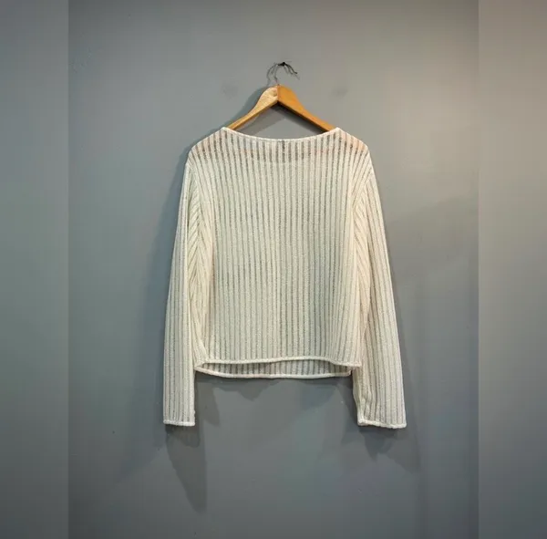 Cream H&M Ribbed Knit Sweater Size M EUC - Image 4