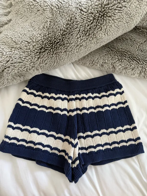 Revolve knit shorts  - Image 3