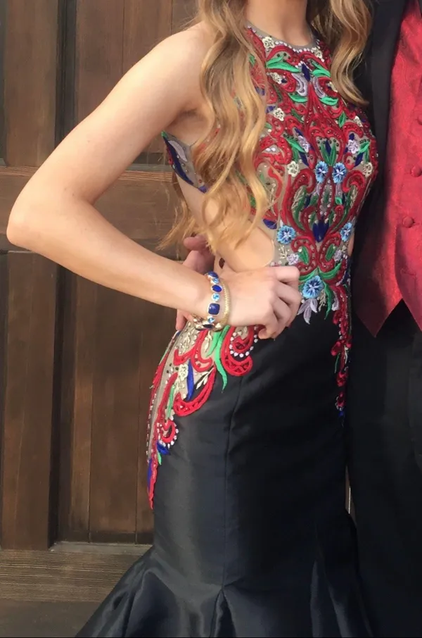 Prom Dress Camille La Vie - Image 5
