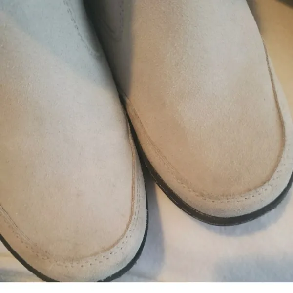 Khumbu faux fur lined leather boot( sticker still on. New ! - Image 10