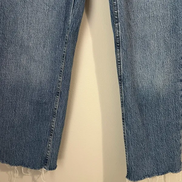 Abercrombie & Fitch Jeans Women's 12/31 90s Straight Ultra High Rise‎ Raw Hem - Image 4