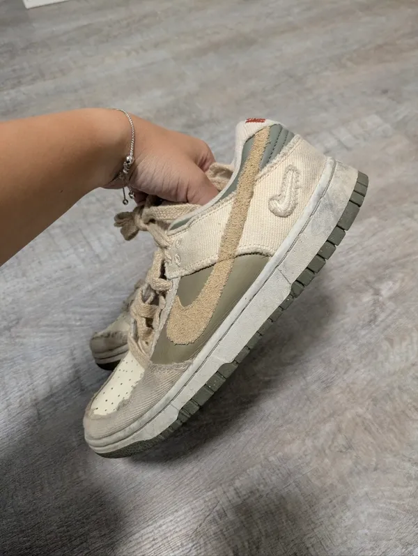 Nike Dunk Low Light Bone Dark Stucco Sneakers Size 7.5 - Image 5