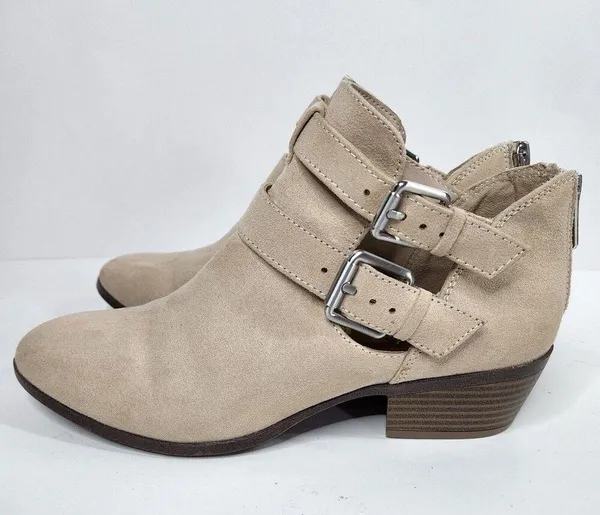 Francesca's Portia Buckle Faux Suede Ankle Booties size 7 Fall Boho - Image 3
