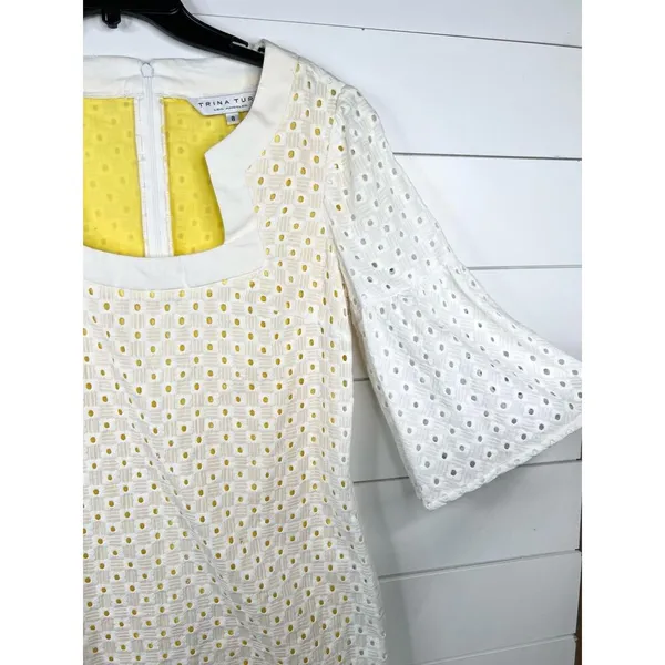 Trina Turk White Eyelet Bell Sleeve A-Line Dress Size 8 Yellow Lining Cotton - Image 5