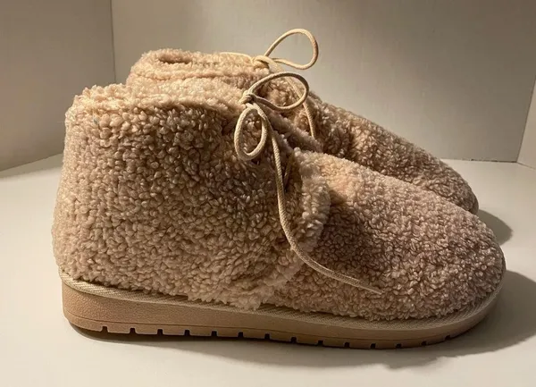 Just Fab Katie Lace-Up Beige Faux Fur Fuzzies Size 10 - Image 2