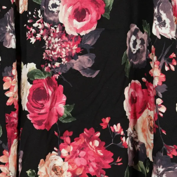 NWOT Lulus Casual Floral Mini Black Dress Size XS - Image 6