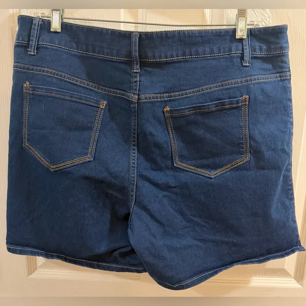 Faded Glory Indigo Denim Shorts - Image 5